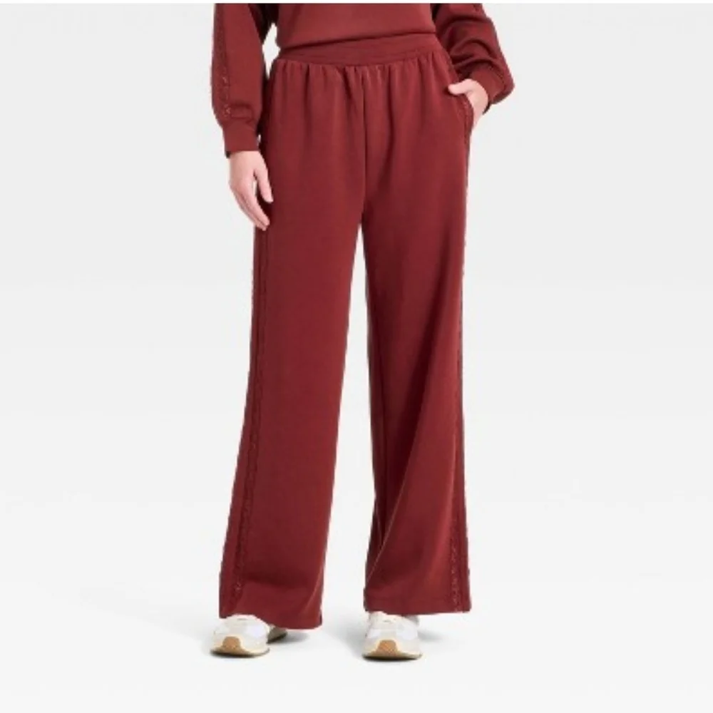 Women's Airy Sleek Lace Detail Track Pants - All In Motion Maroon - Picture 1 of 3